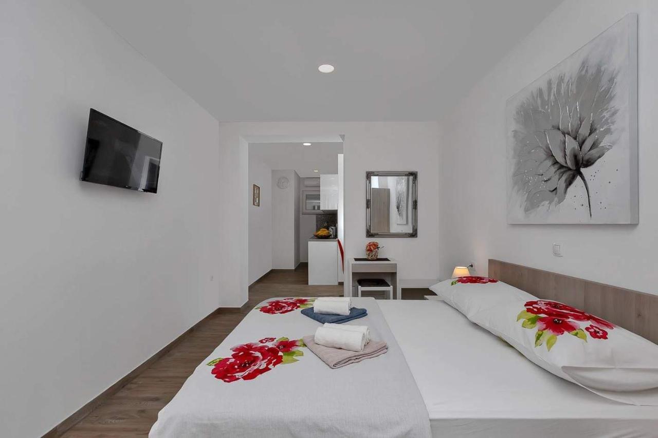 Apartman-Studio Meri Makarska Esterno foto