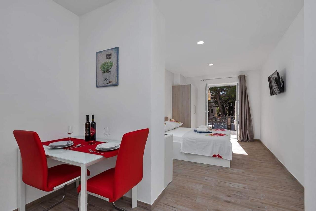 Apartman-Studio Meri Makarska Esterno foto