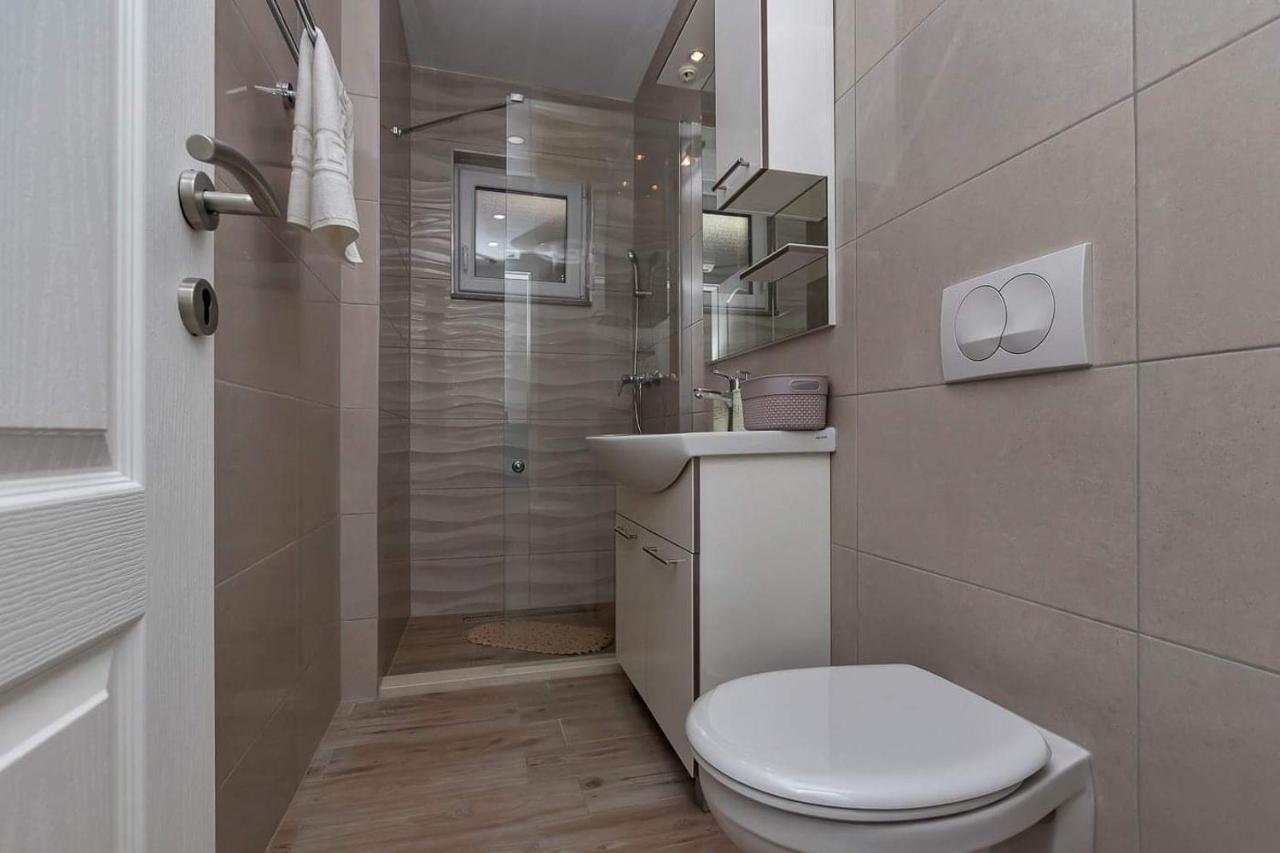 Apartman-Studio Meri Makarska Esterno foto